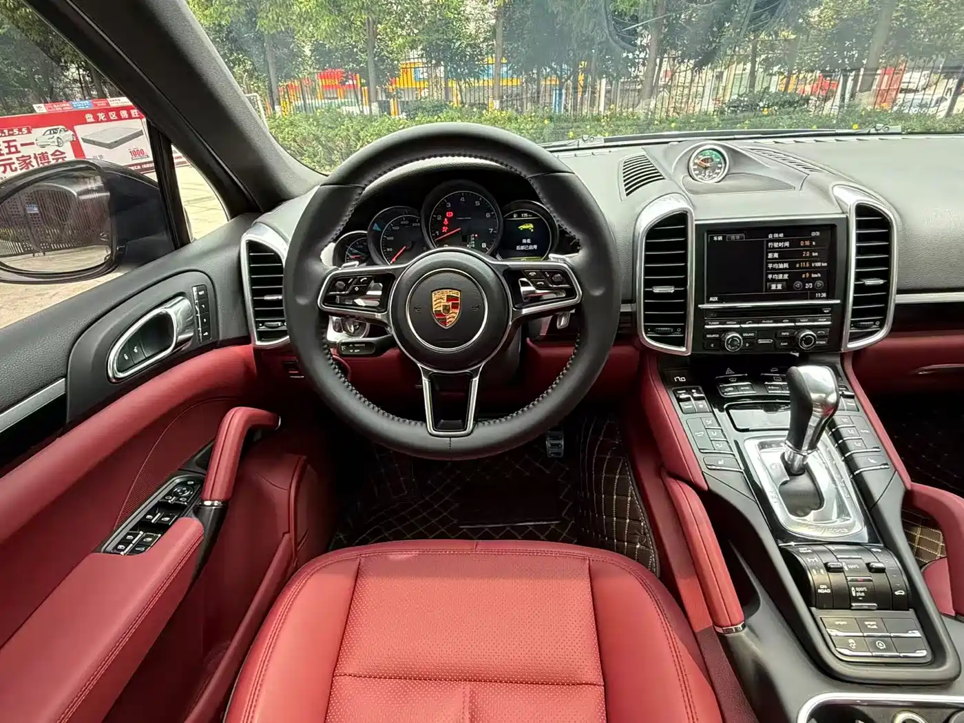 Porsche Cayenne 2015 Cayenne 3.0T фото 23