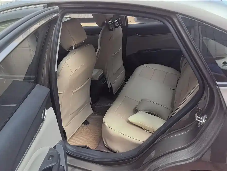 Buick Excelle 2015 15N Automatic Elite фото 11