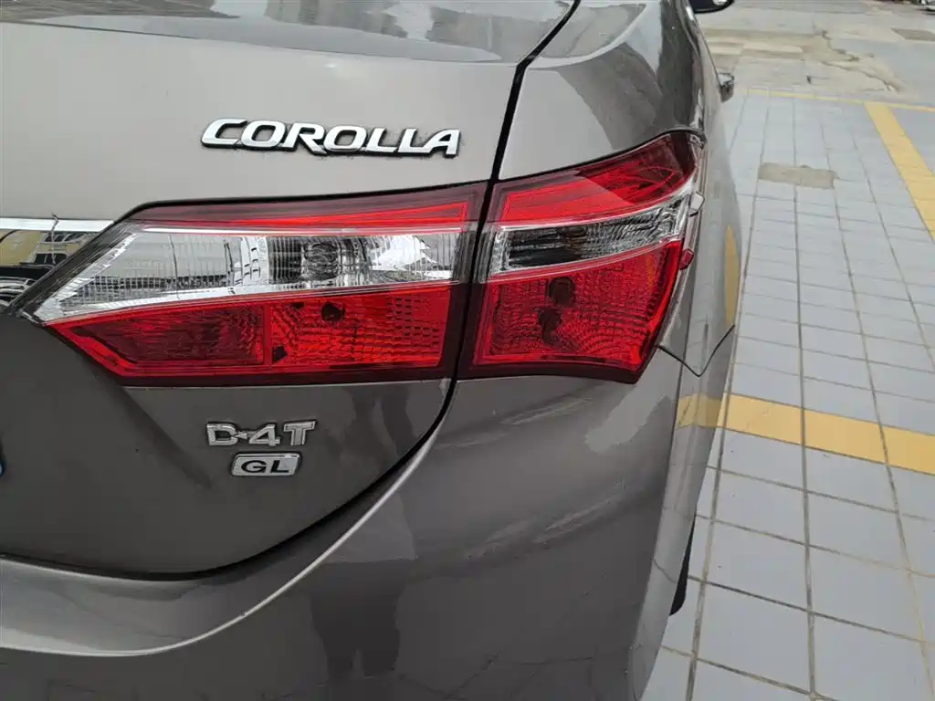Toyota Corolla 2017 1.2T CVT GL фото 23