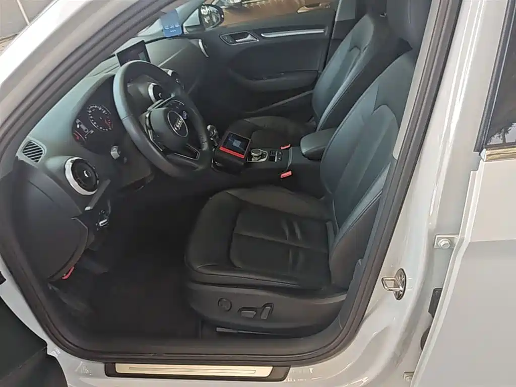 Audi A3 2019 Limousine 35 TFSI Style China V фото 15