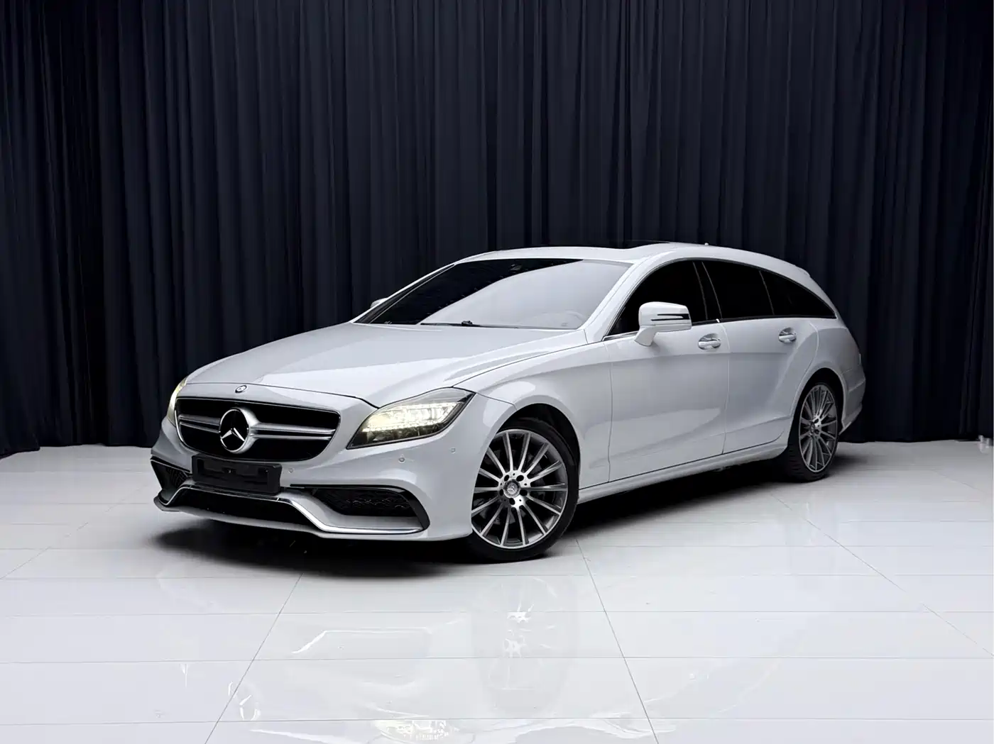 Mercedes-Benz CLS 2013 CLS 350 Shooting Brake Fashion