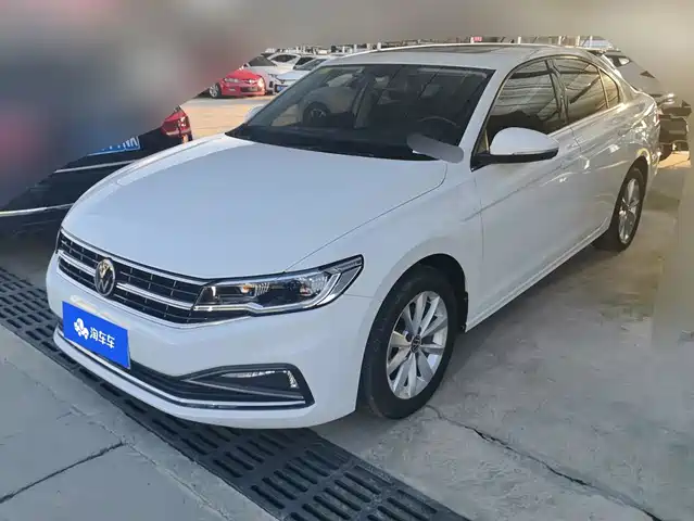 Volkswagen Bora 1.5L, Автомат, Элит Коннект