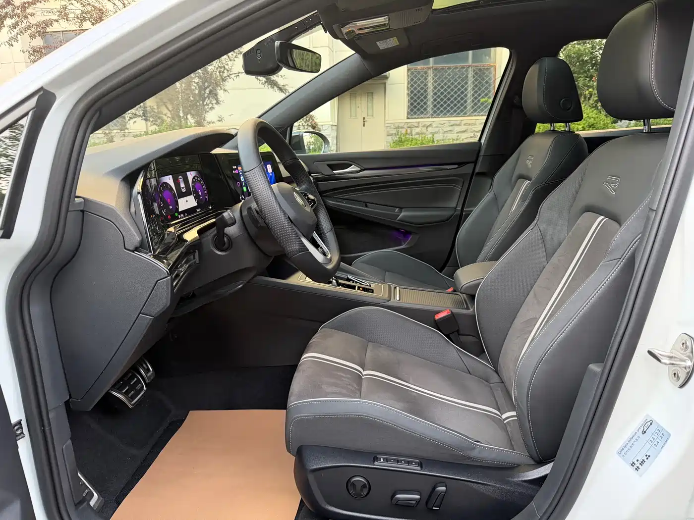 Volkswagen Golf 2023 Facelift 280TSI DSG R-Line Lite фото 4