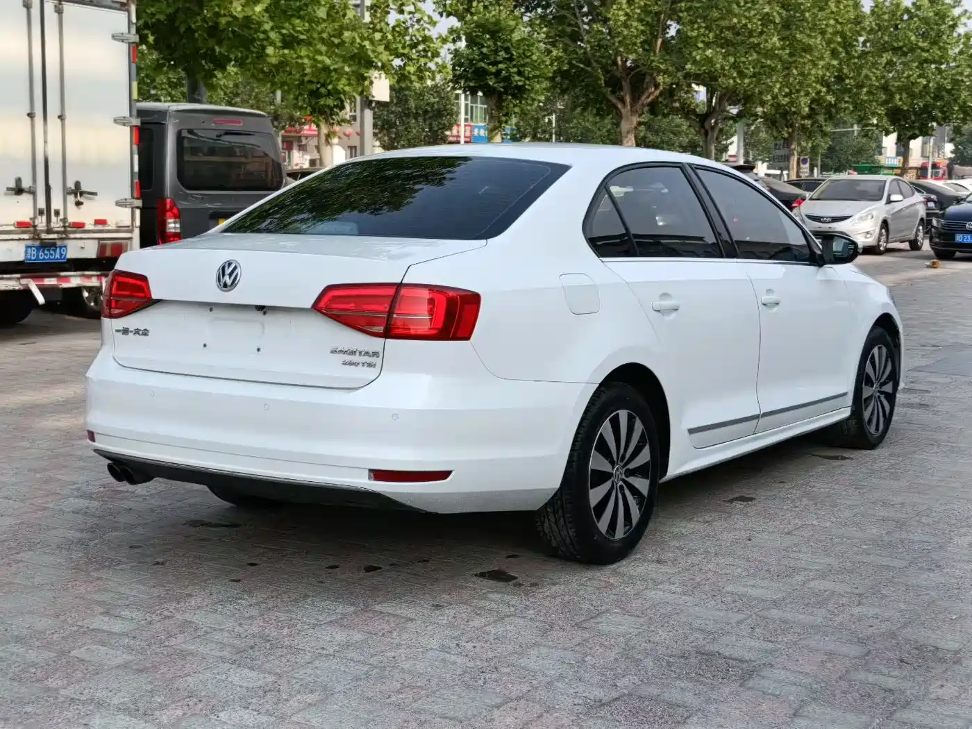 Volkswagen Sagitar 2018 280TSI DSG Comfort фото 6