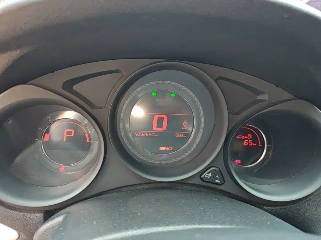 Citroën C4L 2016 2015 1.8L Automatic Luxury Edition