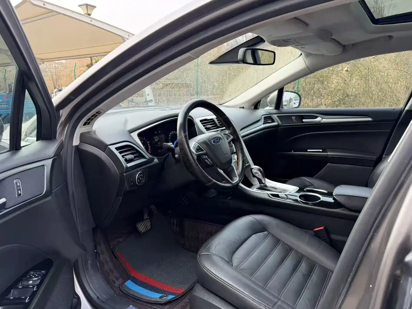 FORD MONDEO