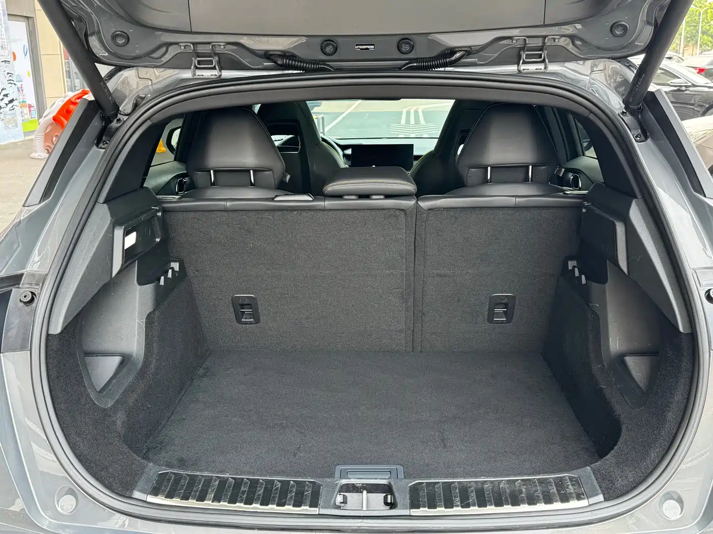 Lynk & Co 06 2023 Remix 1.5T Power Halo фото 16