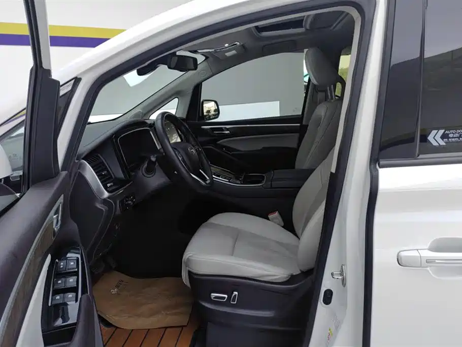 GAC Trumpchi Trumpchi M8 2021 Master Series 390T Prestige Edition фото 9