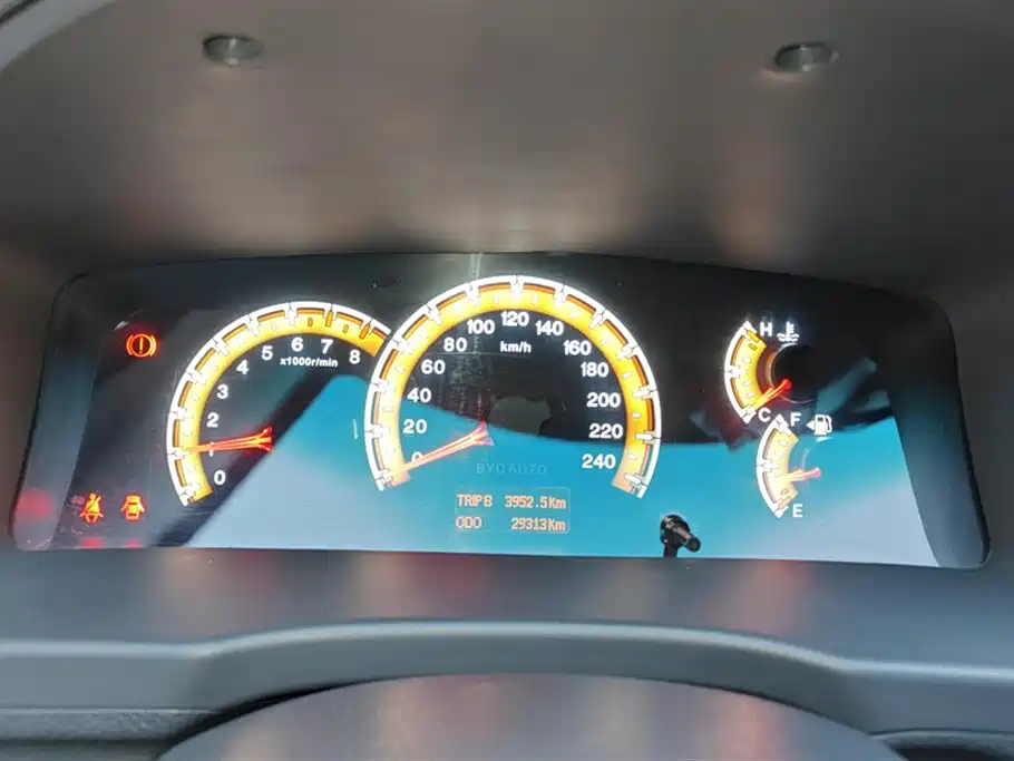 BYD F3 2015 Energy-saving Edition 1.5L Manual Comfort фото 14