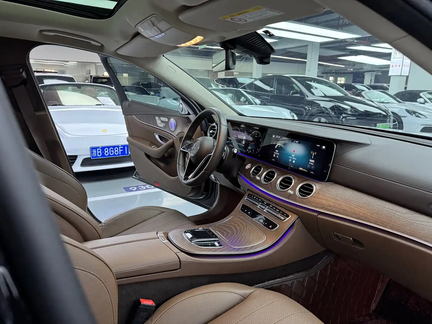 MERCEDES-BENZ E CLASS