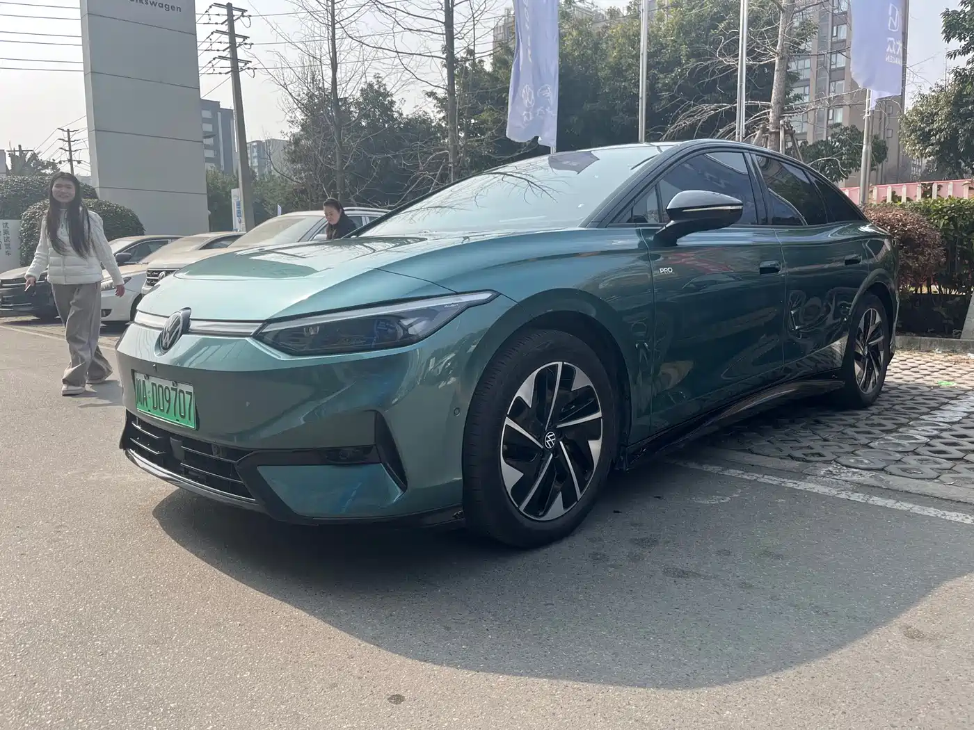 VOLKSWAGEN ID.7 VIZZION