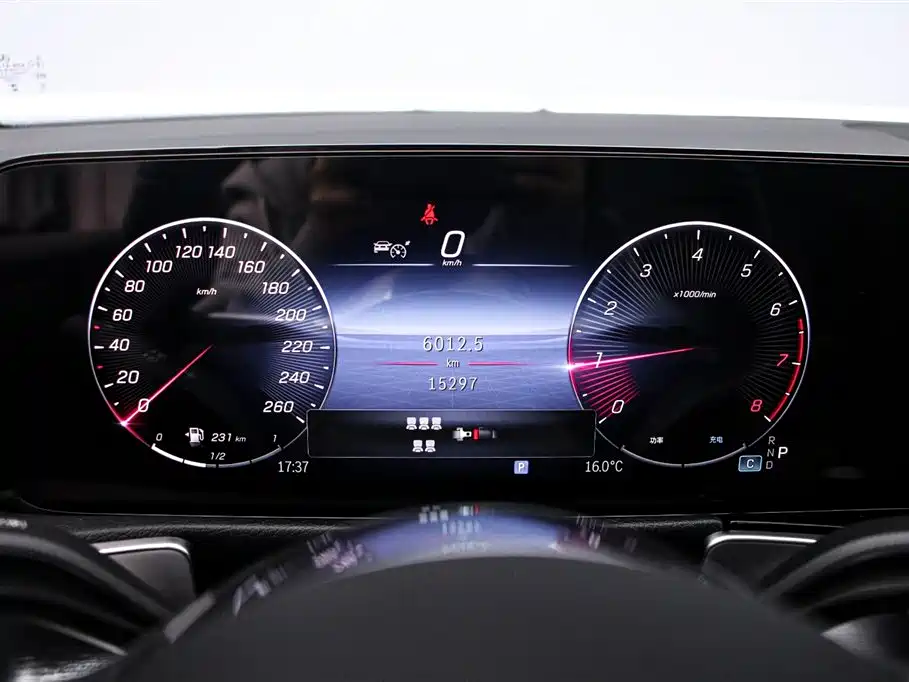 Mercedes-Benz GLB 2024 GLB 220 Fashion фото 6