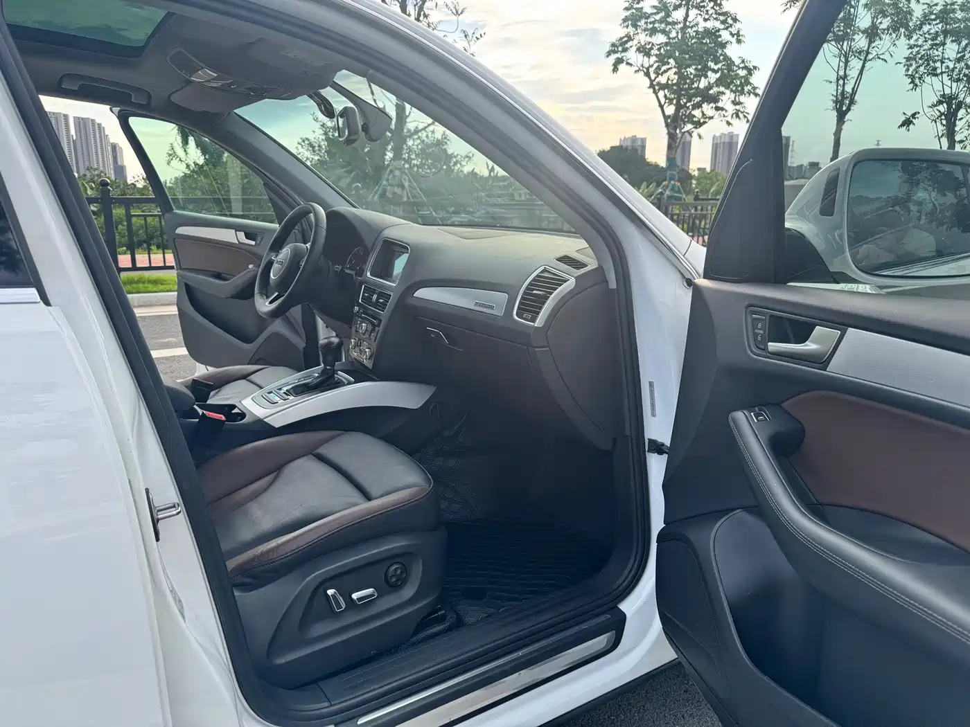 Audi Q5 2017 Plus 40 TFSI Technology фото 5