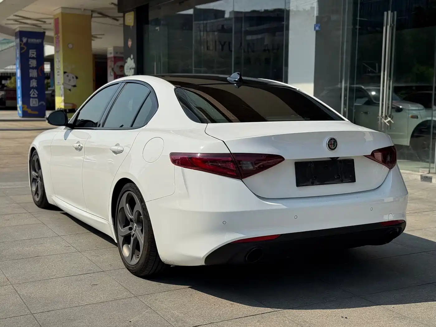 Alfa Romeo Giulia 2020 2019 2.0T 280HP Black Package Limited Edition