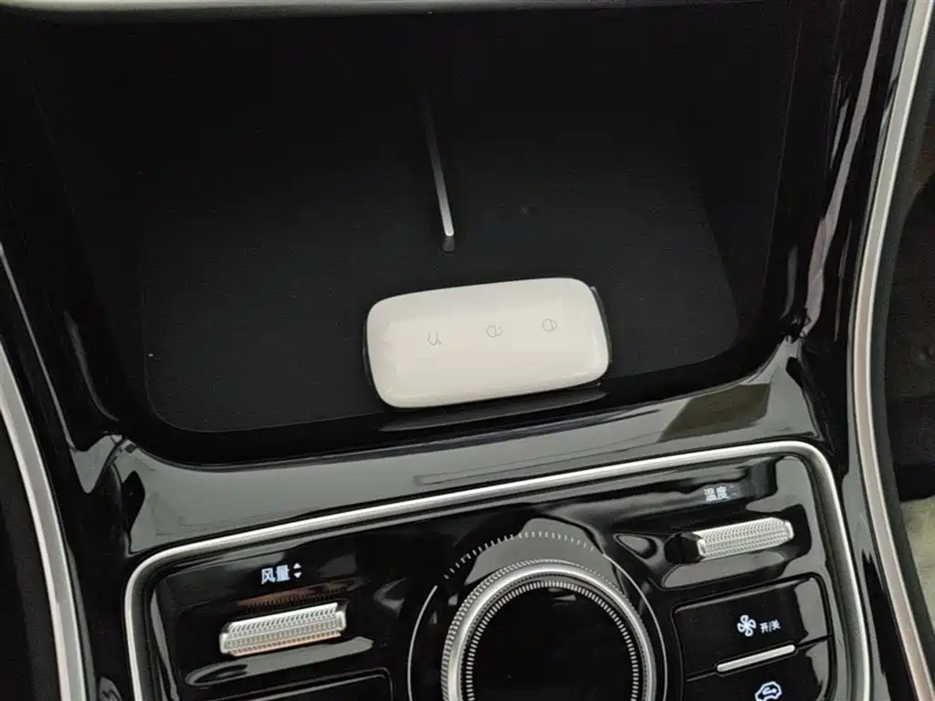 Geely Galaxy Galaxy Stellar 6 2025 60km Voyager Edition фото 9