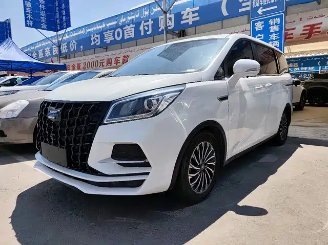  Changan Oshan Changan Oushang Kosai 2022 1.5T Automatic Business Edition