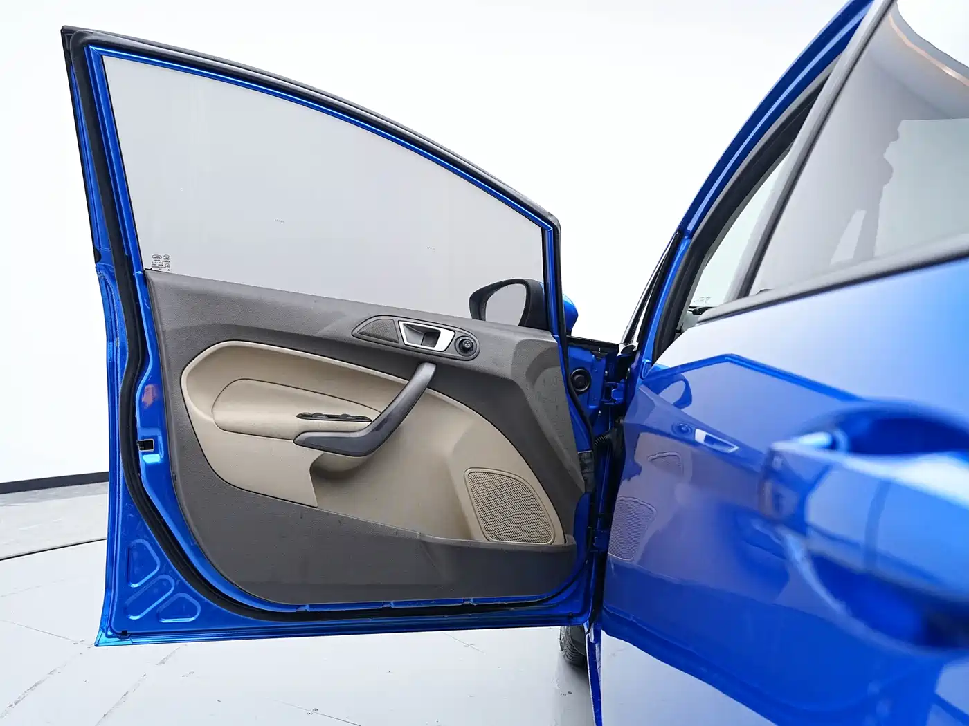 Ford Fiesta 2012 2011 Hatchback 1.5L Automatic Fashion