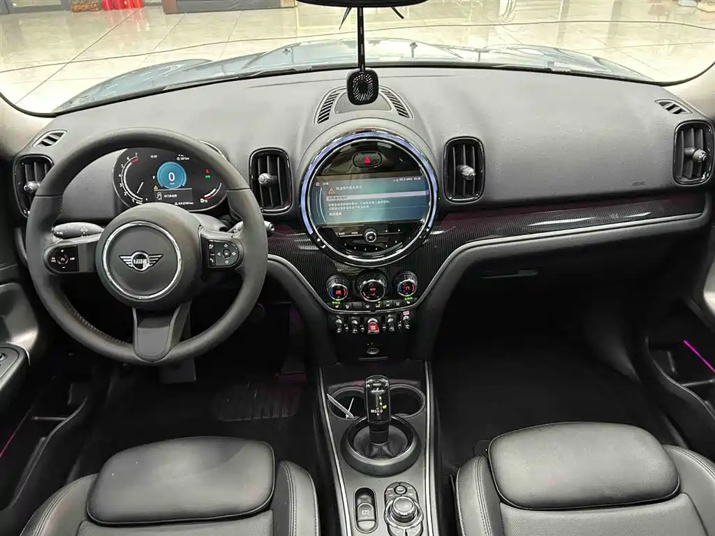 MINI COUNTRYMAN 2024 2023 Facelift 1.5T COOPER ALL4 Connoisseur