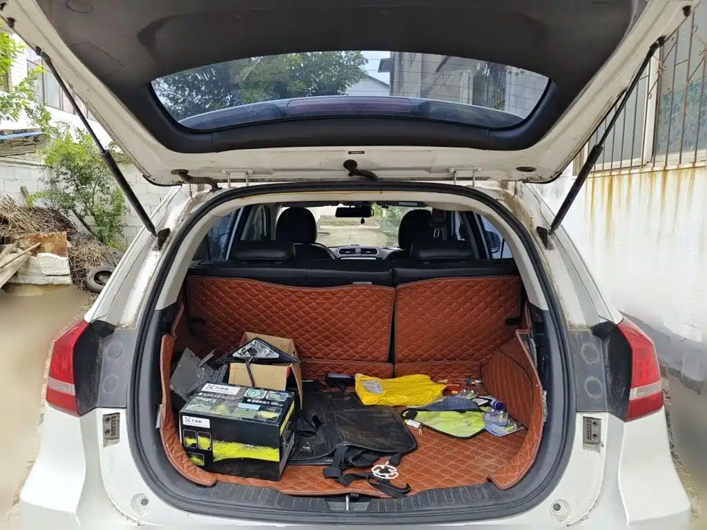 Фото 15 - Haval H2