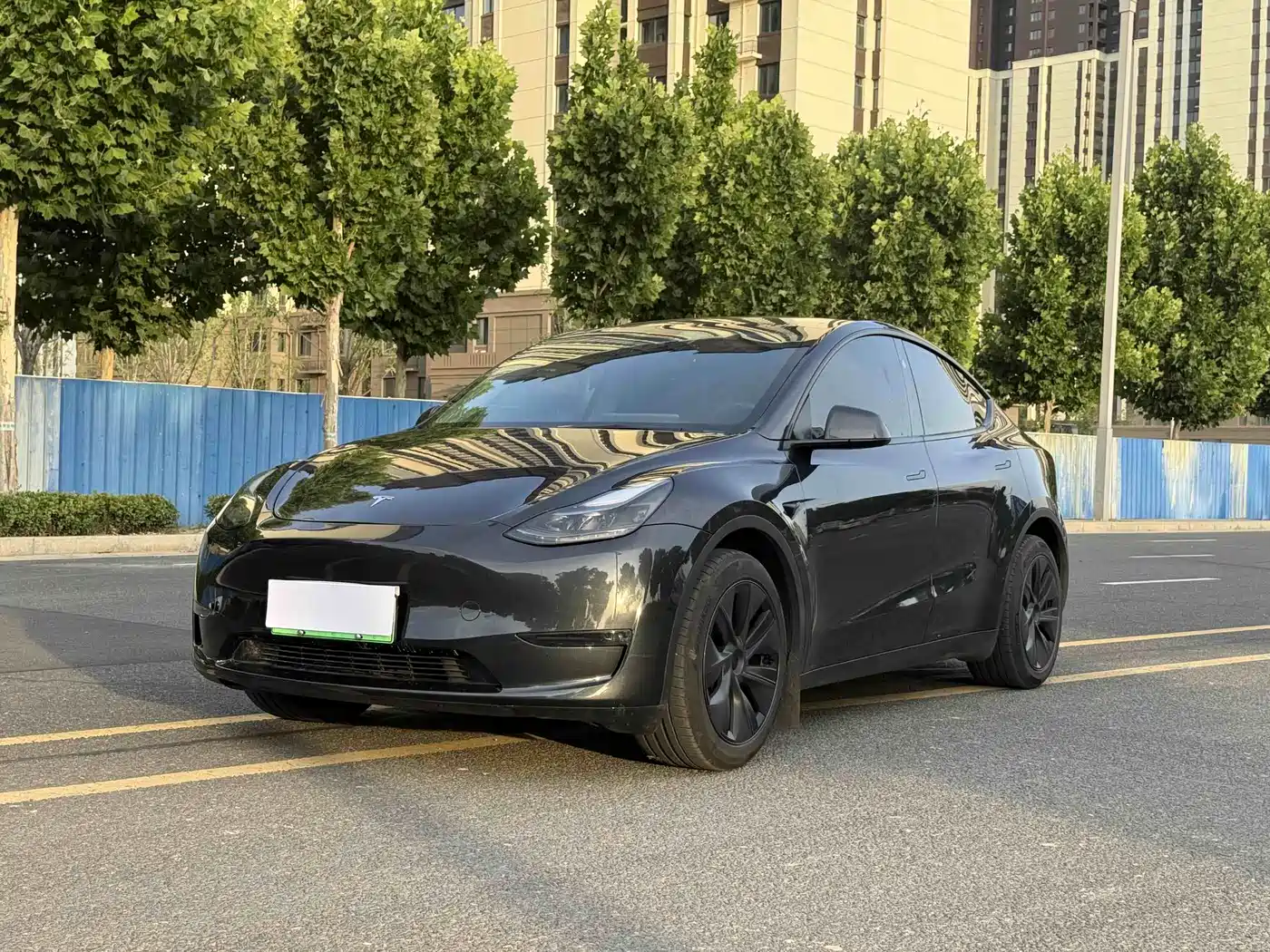 Tesla Model Y 2024 Rear-Wheel Drive Version