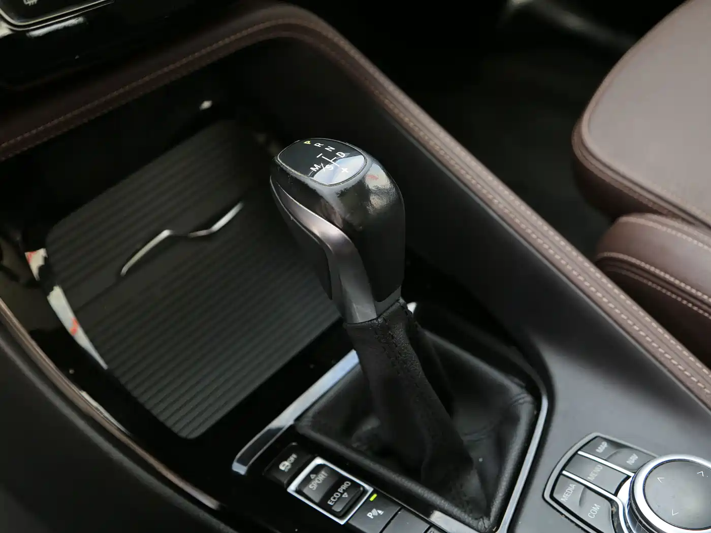 Фото 9 - BMW X1