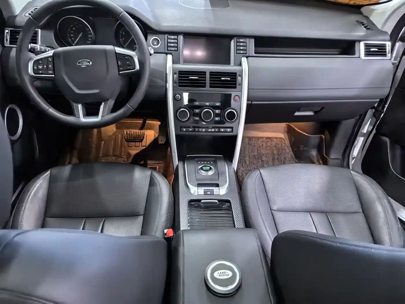 Land Rover Discovery Sport 2019 240PS SE Edition China V фото 8