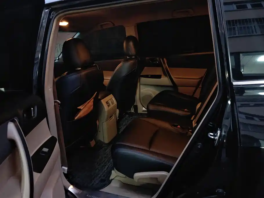Toyota Highlander 2012 2.7L 2WD 5-seater Elite Edition фото 11