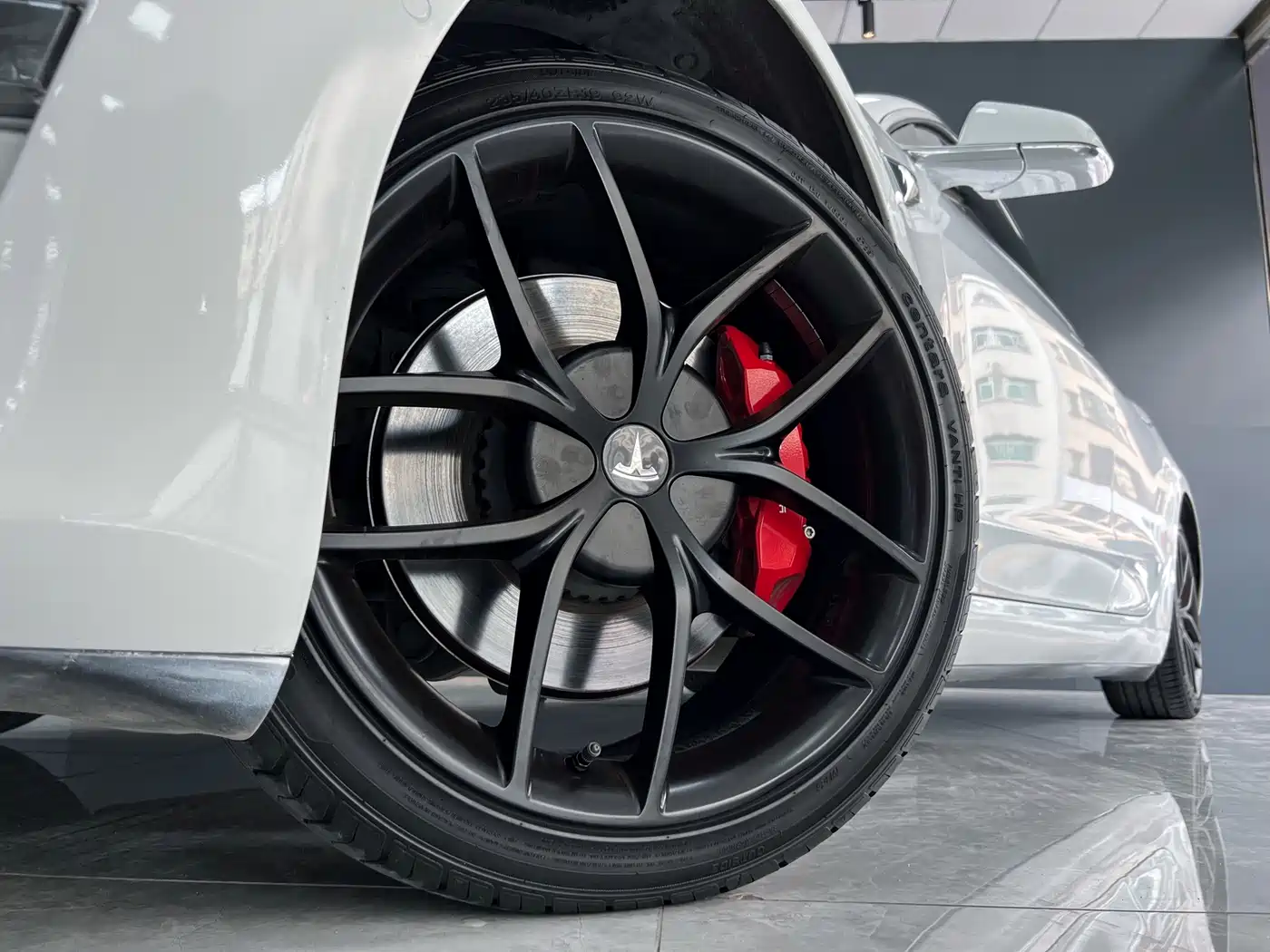 Tesla Model 3 (Import) 2020 2019 Performance High-Efficiency All-Wheel Drive Version