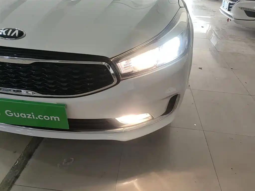 Kia K3 2017 1.6L Automatic 15th Anniversary Special GLS фото 24