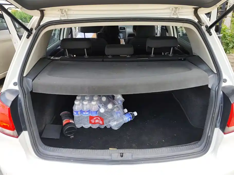 Volkswagen Golf 2010 1.4TSI Auto Comfort фото 4