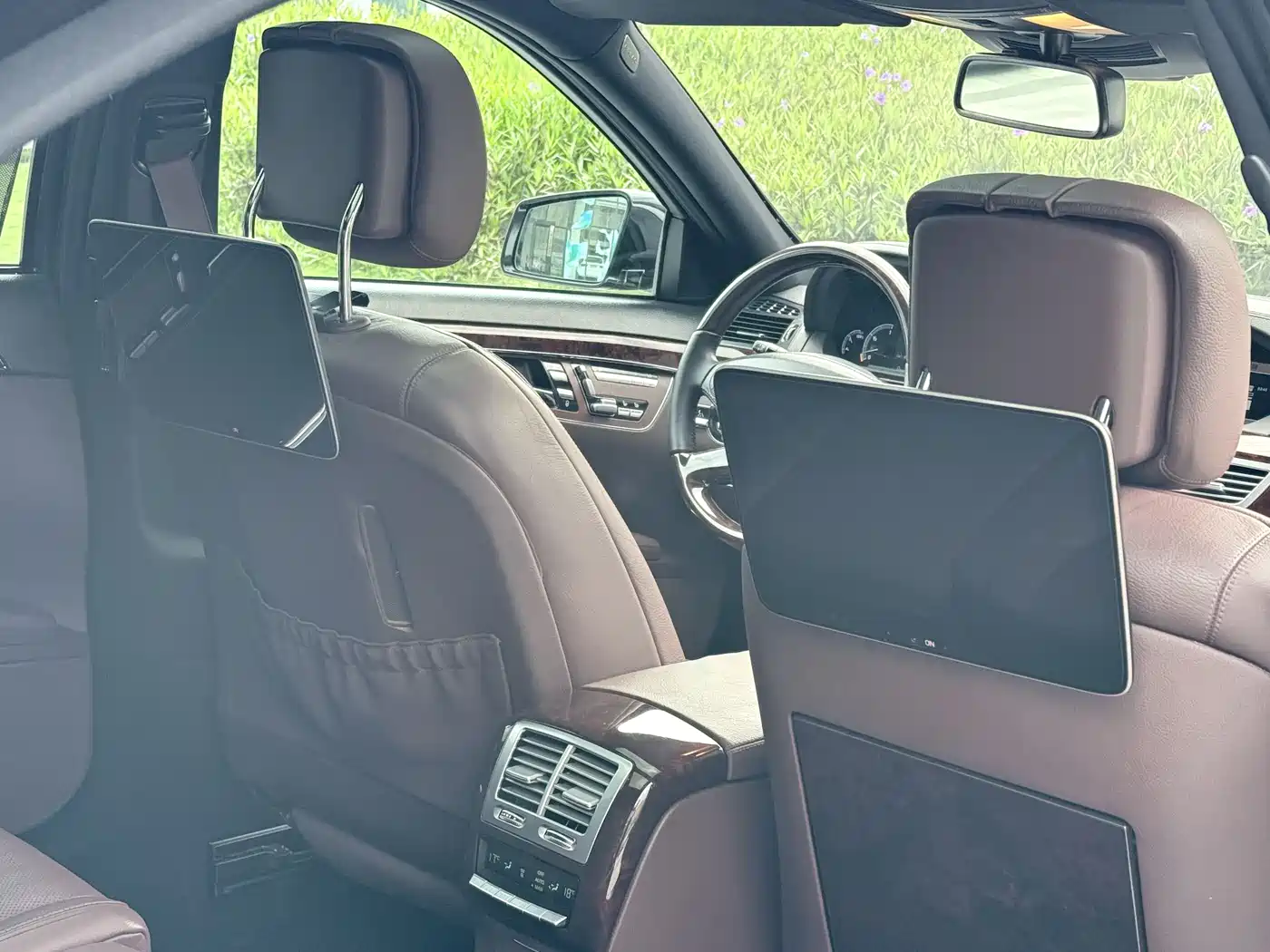 Mercedes-Benz S-Class 2012 S 350 L 4MATIC Grand Edition фото 17