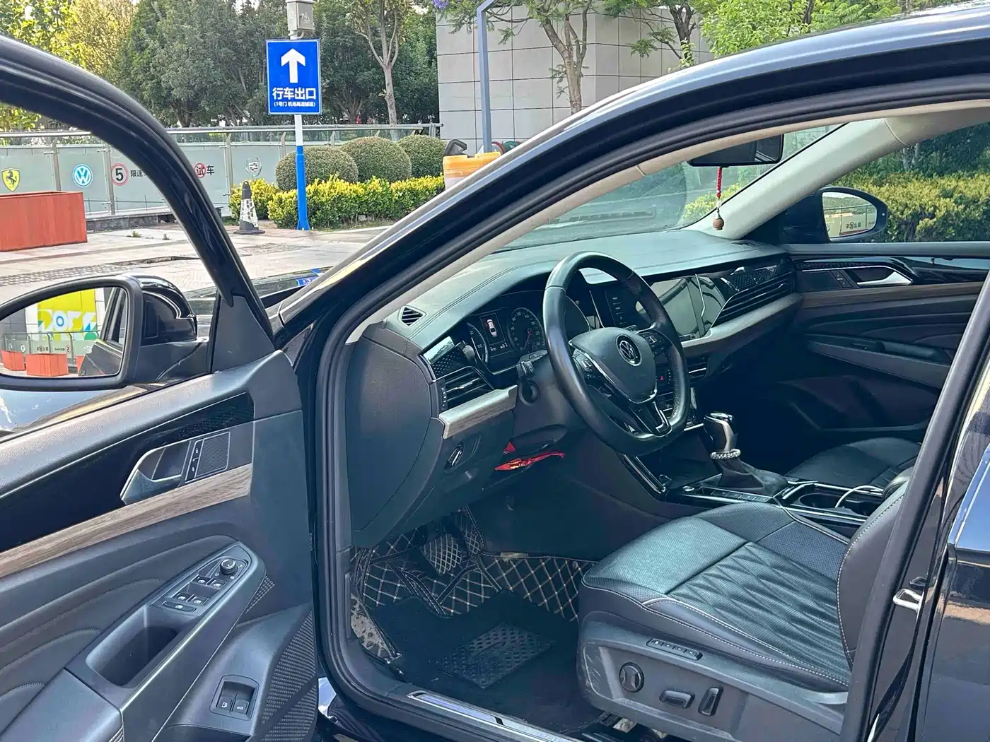 VOLKSWAGEN PASSAT NEW ENERGY