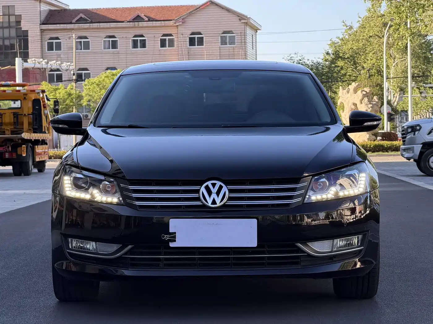 Volkswagen Passat 2014 1.8TSI DSG Executive Edition фото 2