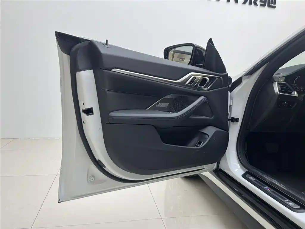 BMW 4 Series 2022 425i Gran Coupe M Sport Night Package фото 11