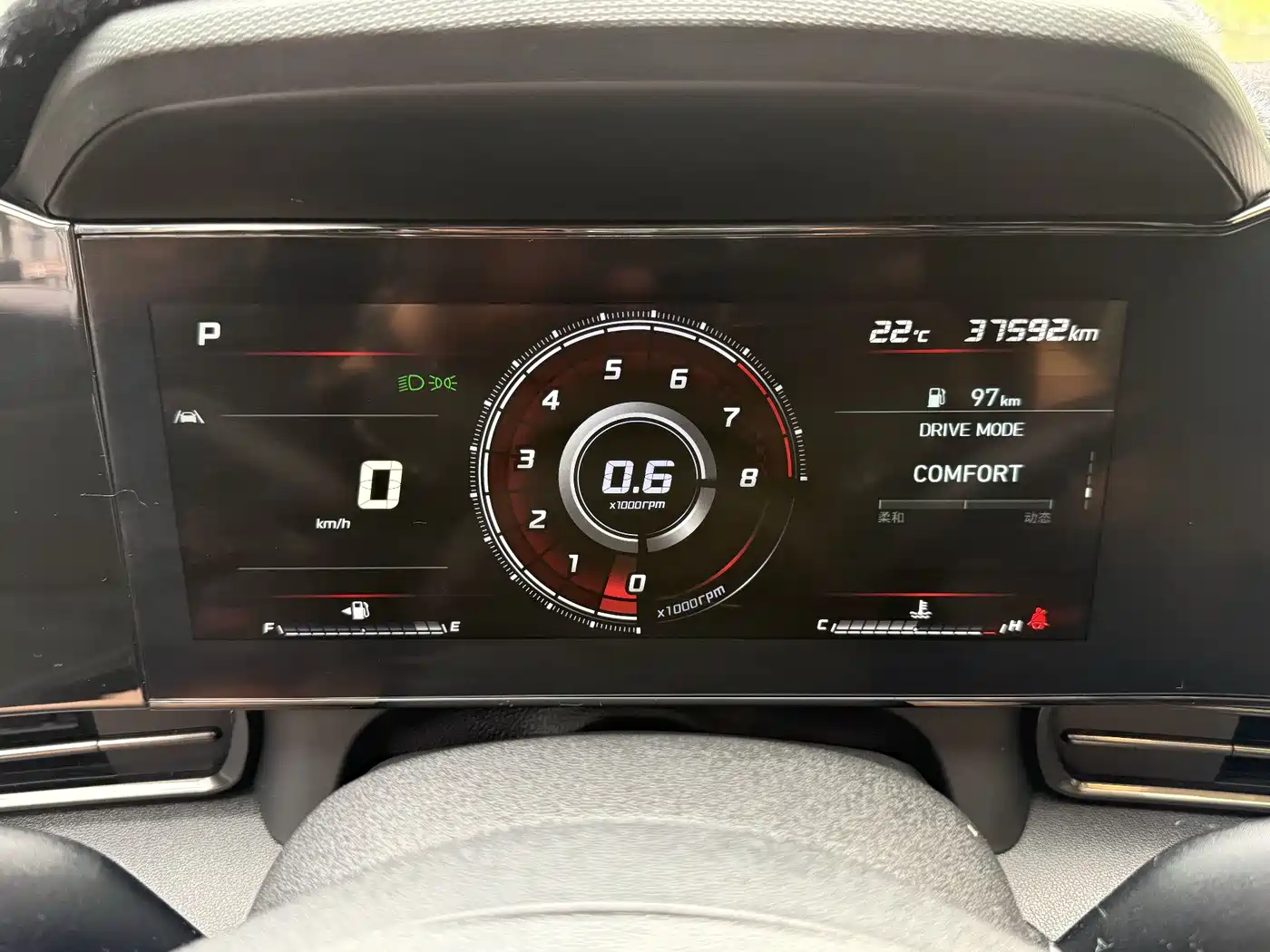 Hyundai Elantra 2021 240TGDi DCT LUX Premium Edition фото 20