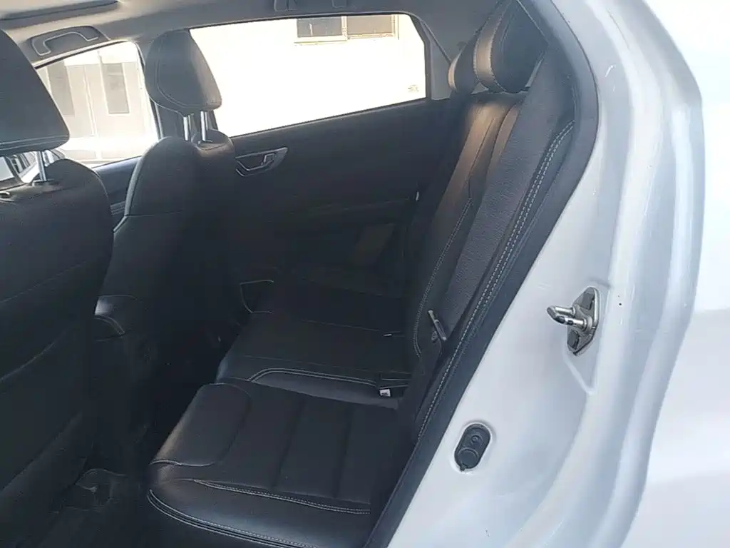 Geely Vision X3 2017 2017 1.5L Automatic Premium