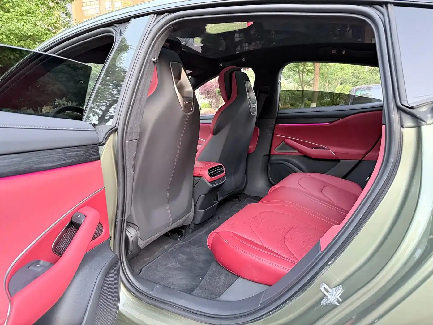 Xiaomi Auto Xiaomi SU7 2024 AWD Extended Range Advanced Smart Driving Max Edition фото 5
