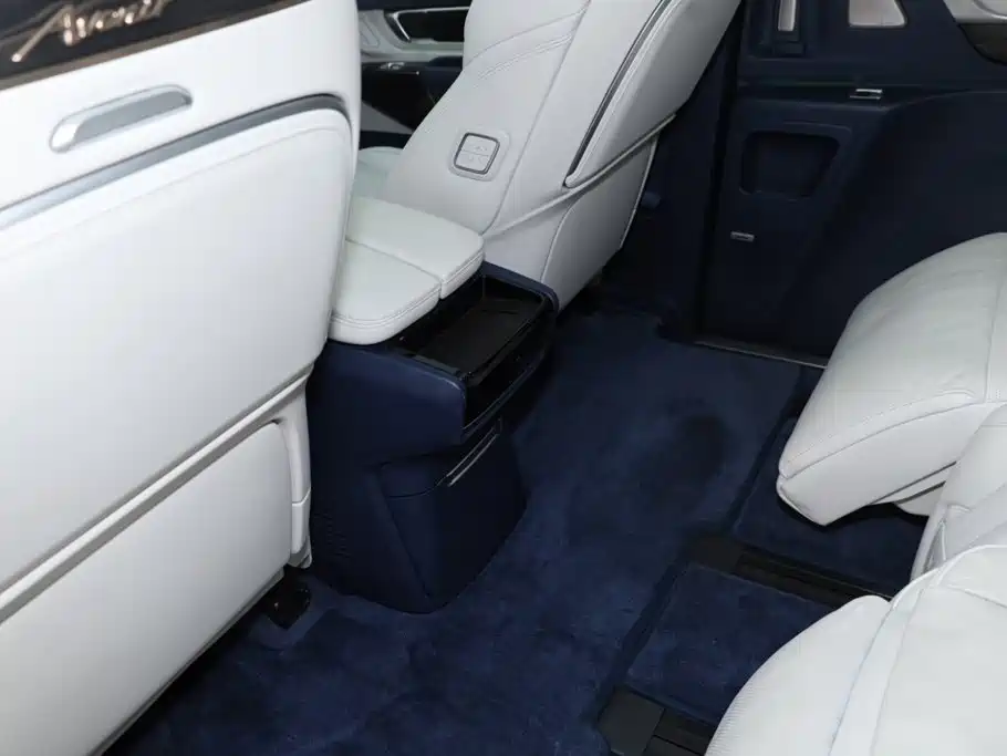 Buick Century 2025 2025 2.0T 6-Seater World Edition