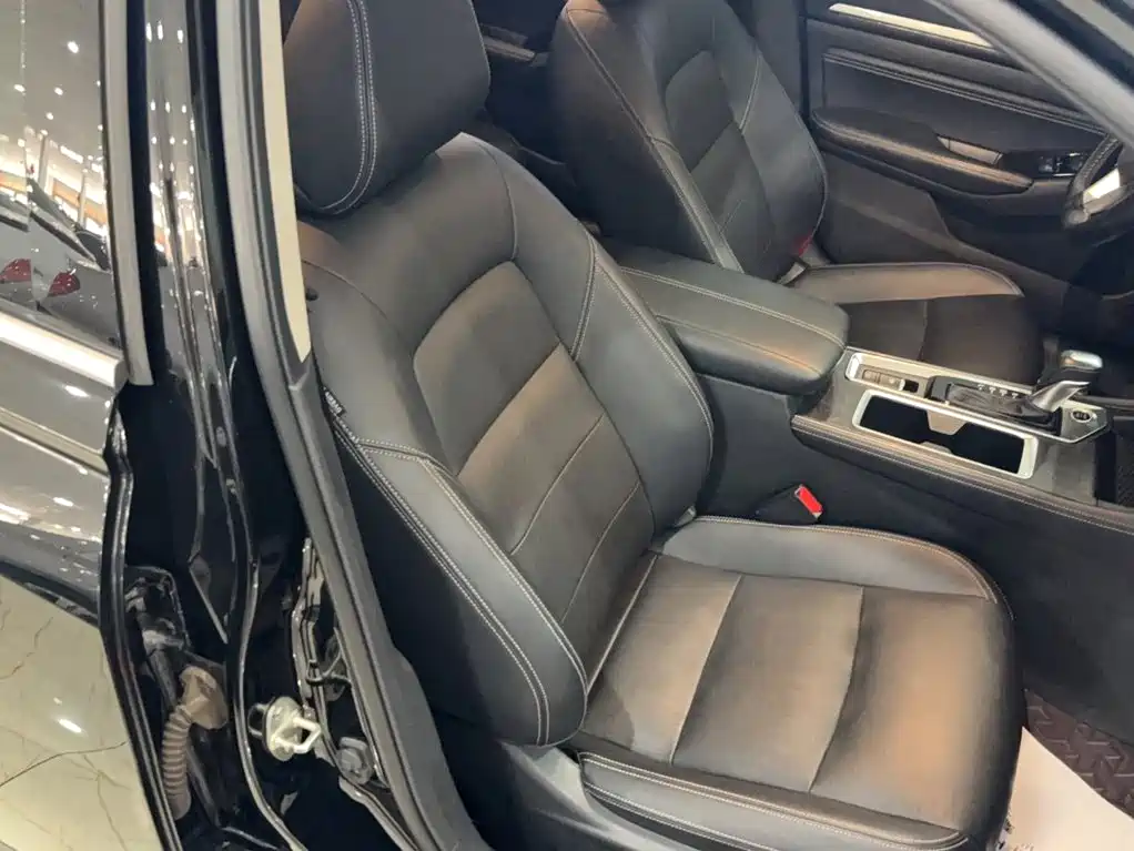 Photo 3 - Nissan Teana