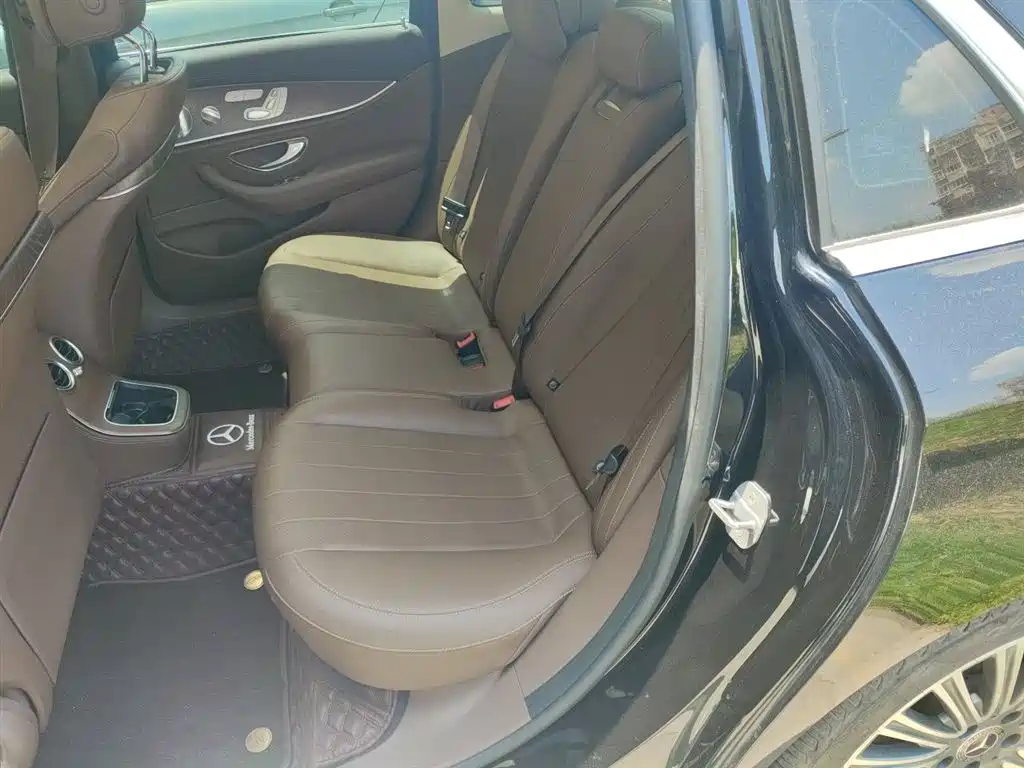 Mercedes-Benz E-Class 2021 E 300 L Luxury фото 14
