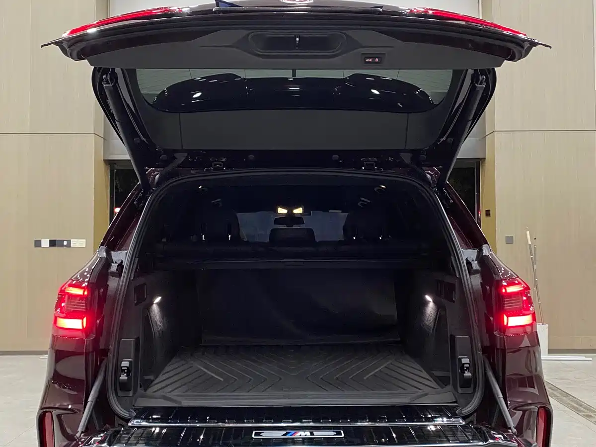 BMW X5 M 2022 X5 M фото 21