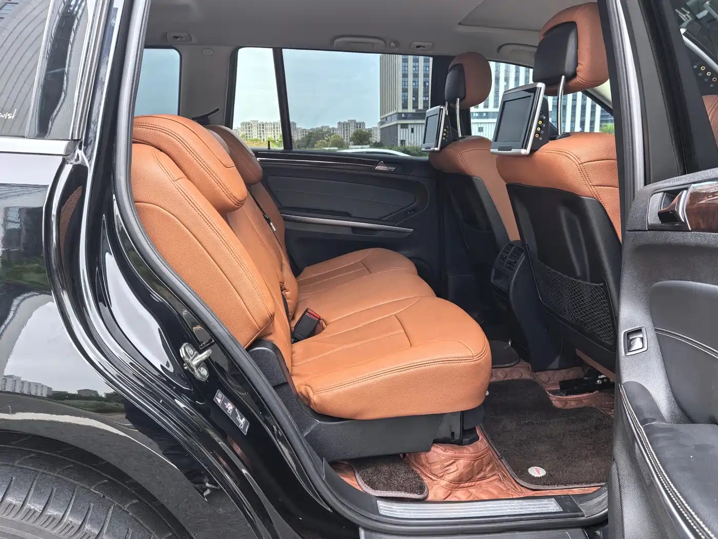 Mercedes-Benz GL-Class фото 24