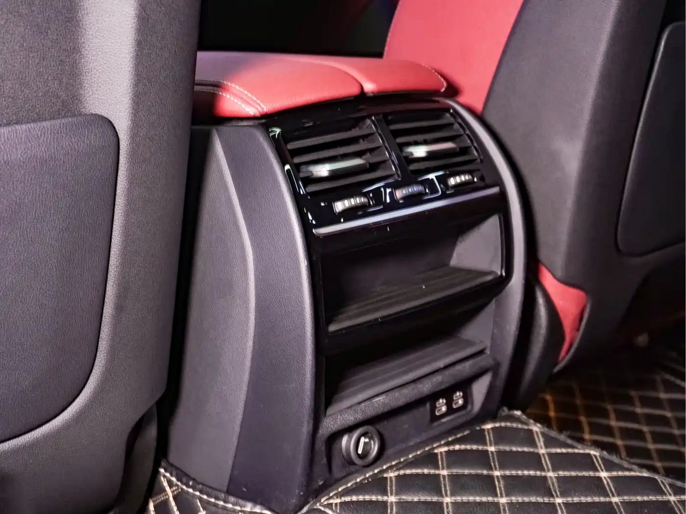 BMW 5 Series 2022 530Li Leading M Sport Package фото 15
