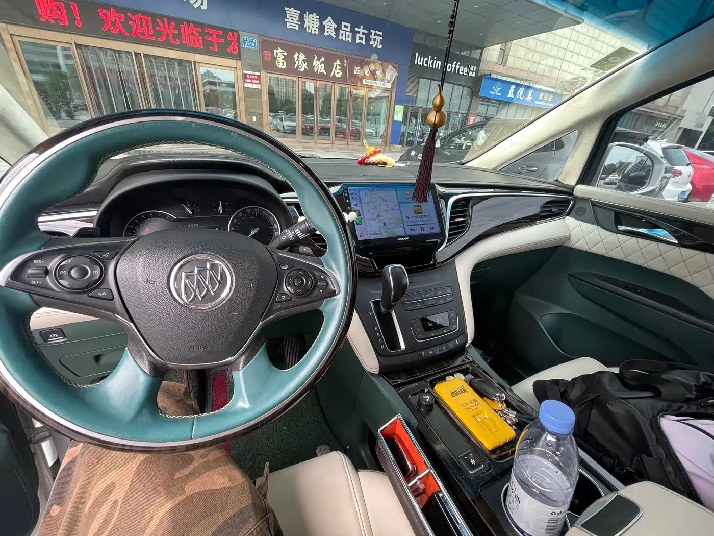 Фото 8 - Buick GL8