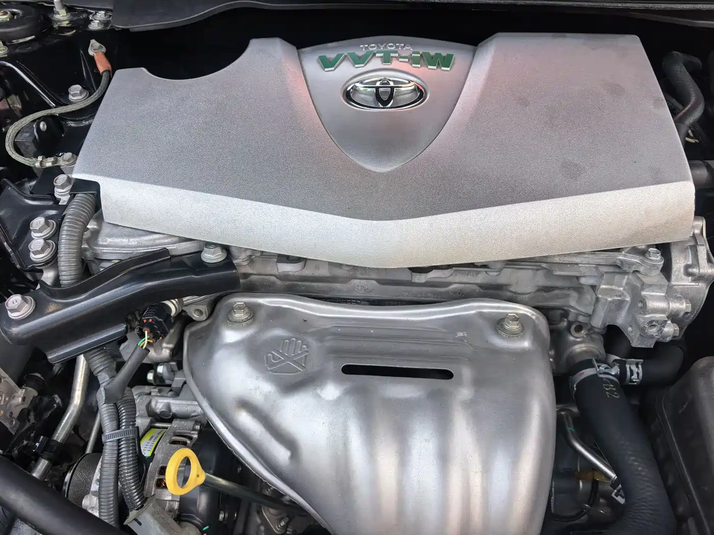 Toyota Camry 2015 2.0G Leading Edition фото 18