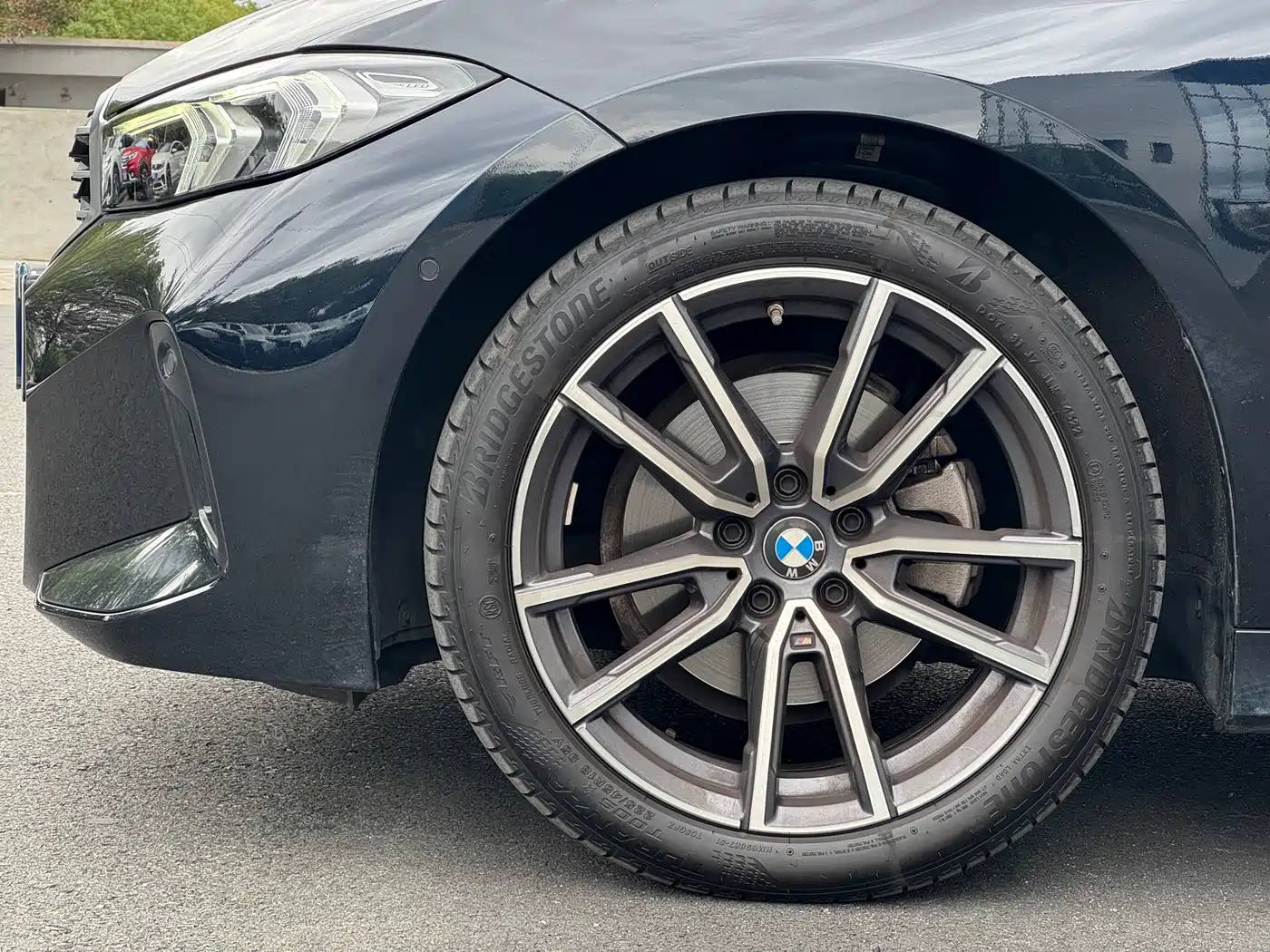 BMW 3 Series 2024 325Li M Sport Package фото 19