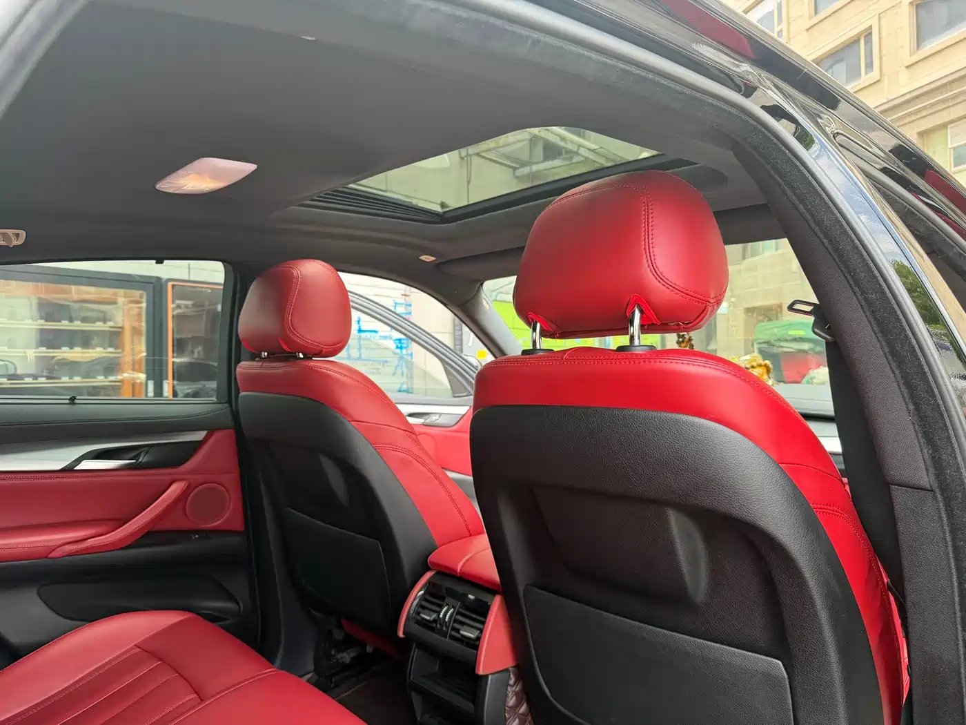 BMW X6 2018 xDrive35i Leading Model фото 8
