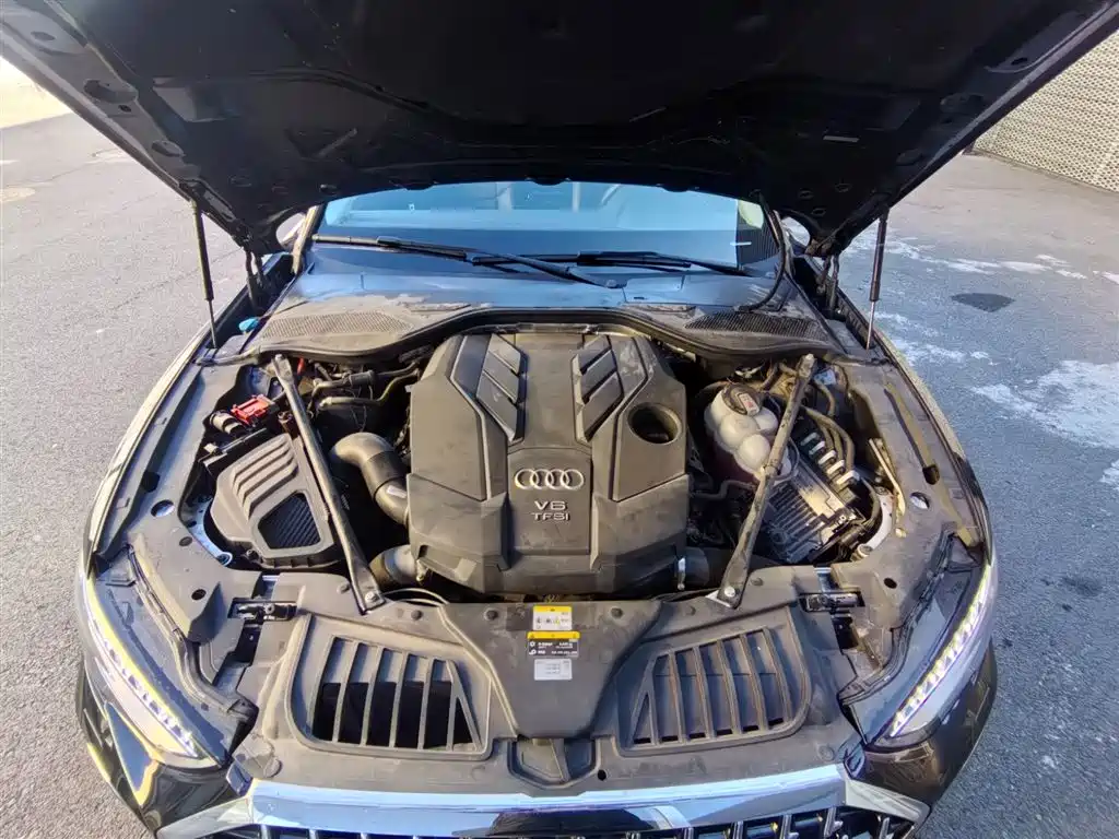 Audi A8 2024 Model A8L 50 TFSI quattro Premium Selection фото 9