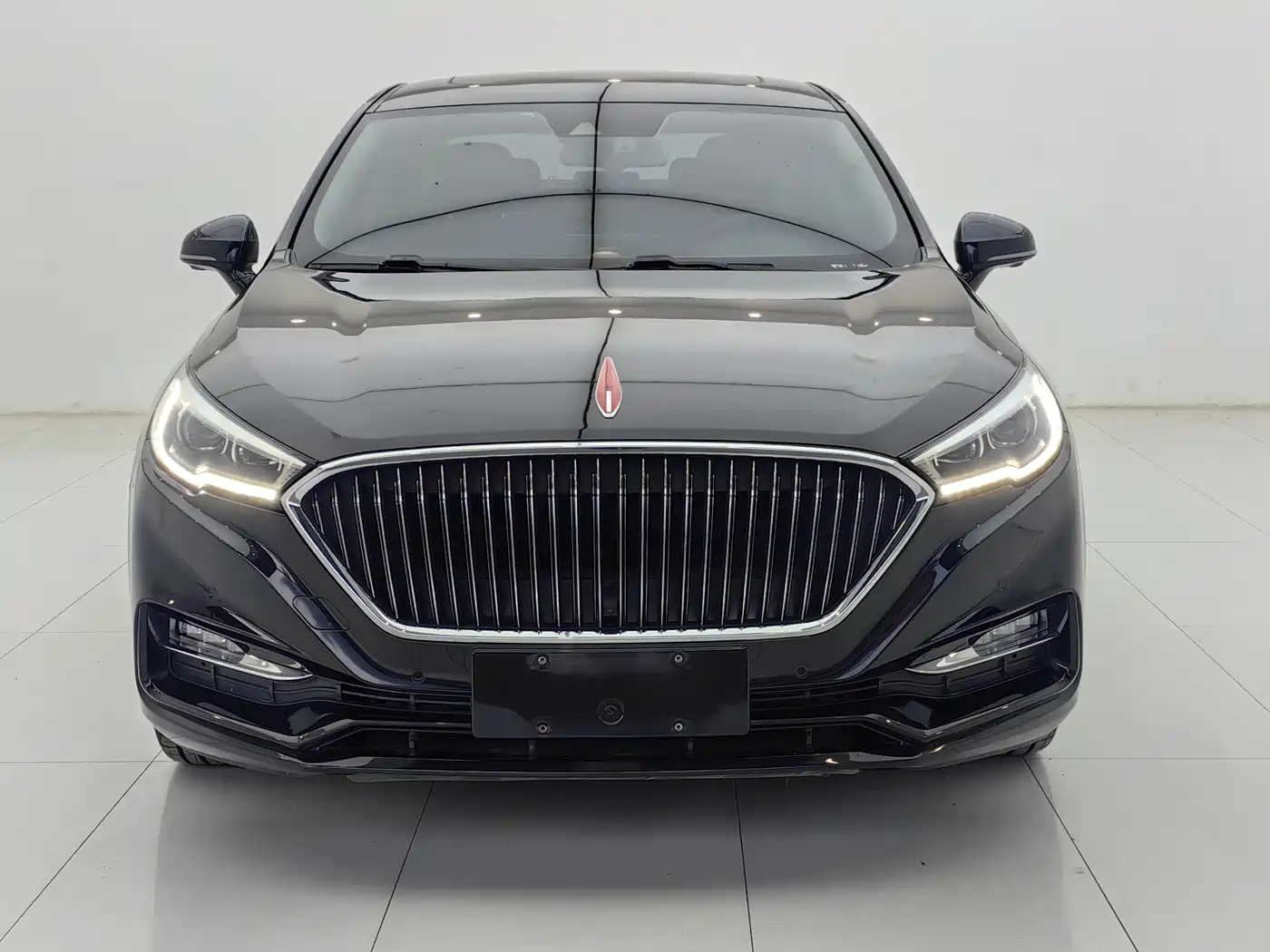 Hongqi H5 2019 30TD Smart Connect Enjoy Edition фото 2