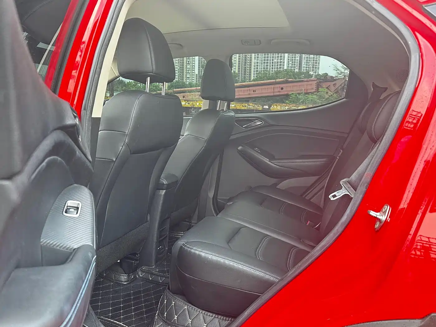 BYD Yuan New Energy 2018 EV360 Smart Connected Cool Type фото 5